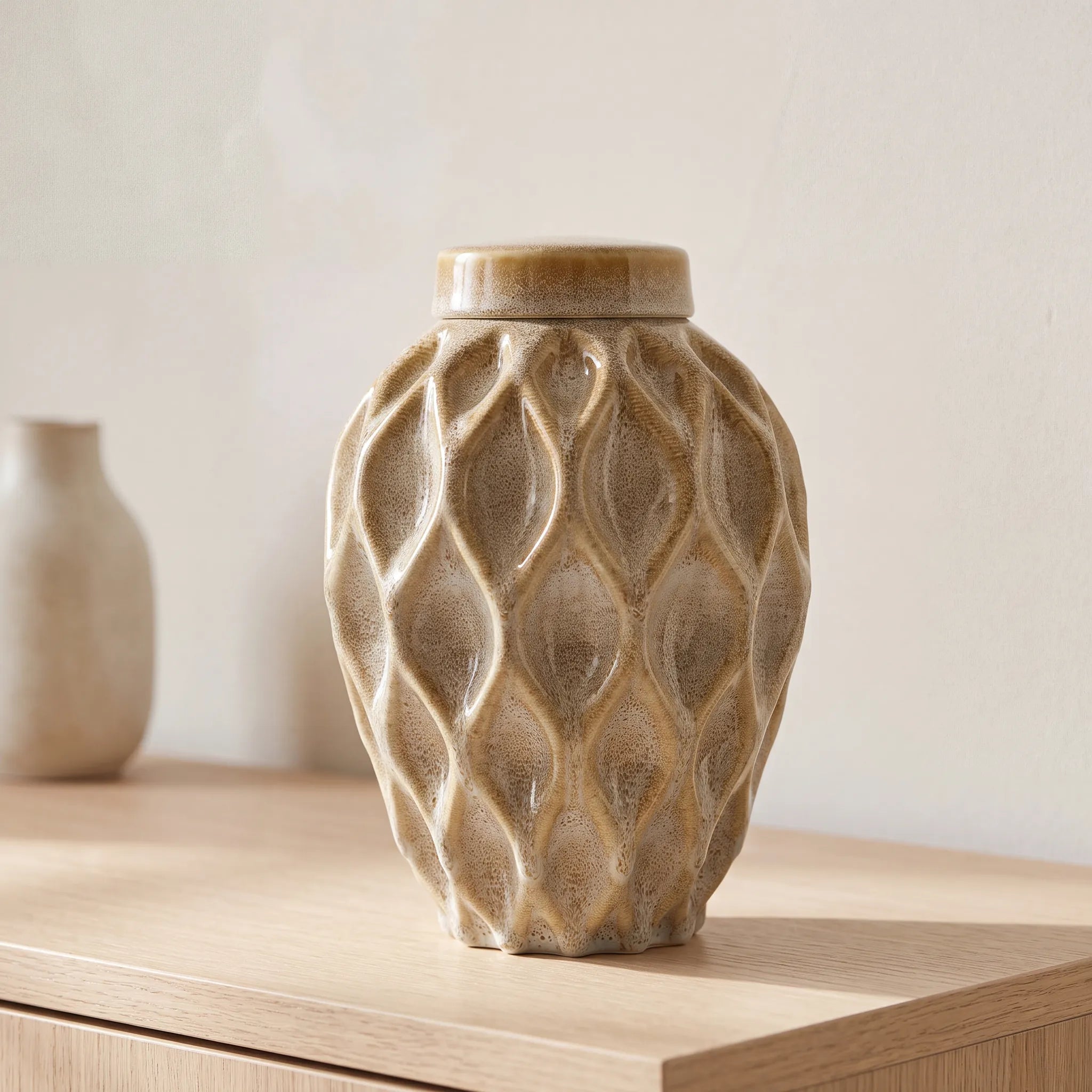 Echo Adult Cremation Urn for Ashes in Light Sand