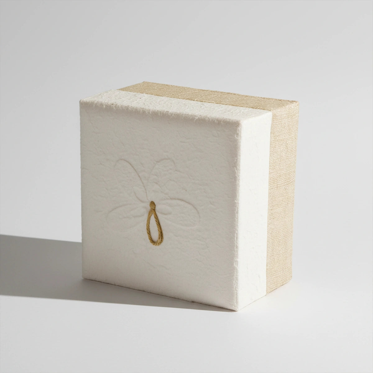 Embrace Biodegradable Urn for Ashes in White Hemp - Adult