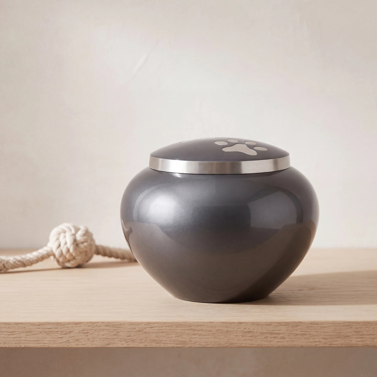 Eternal-Pawprints-Pet-Urn-for-Ashes-in-Graphite-Silver-Large-pet_soft_toy_shelf