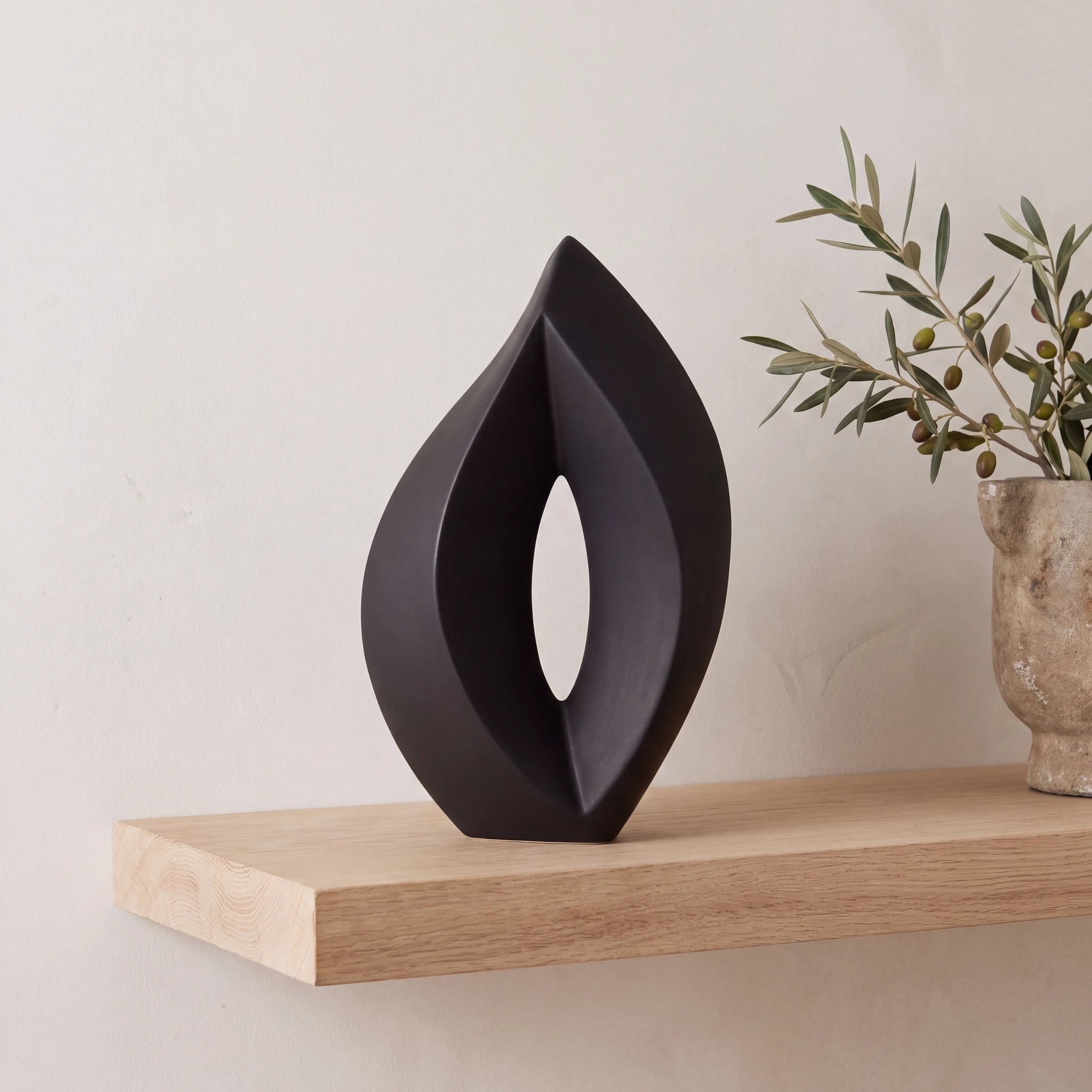 Flame-Medium-Urn-for-Ashes-in-Black-Oak-Shelf