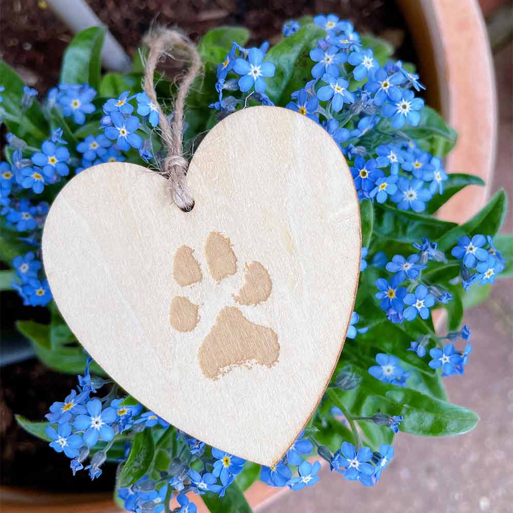 Heart Message Tag on Flowers