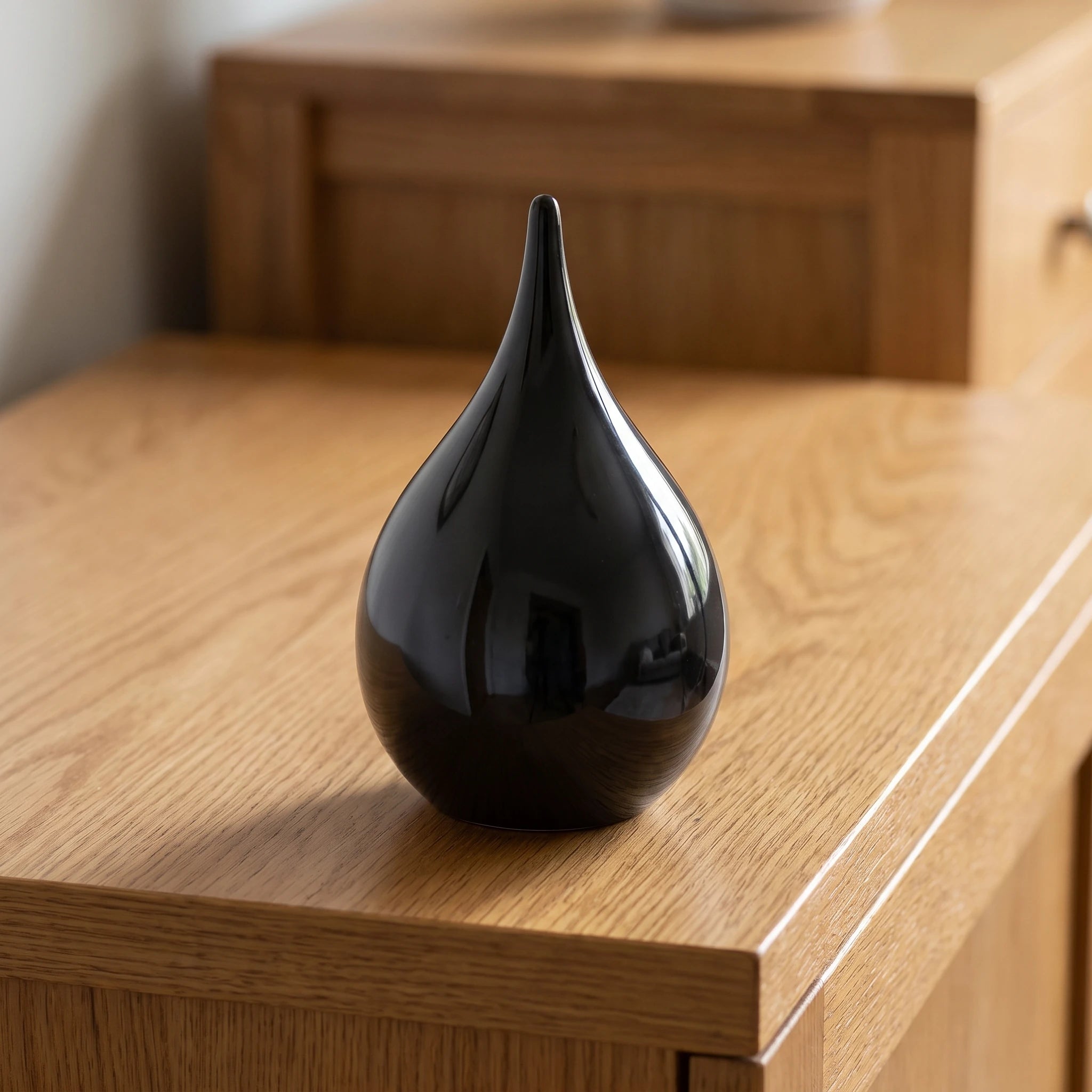 Teardrop Keepsake Urn for Ashes