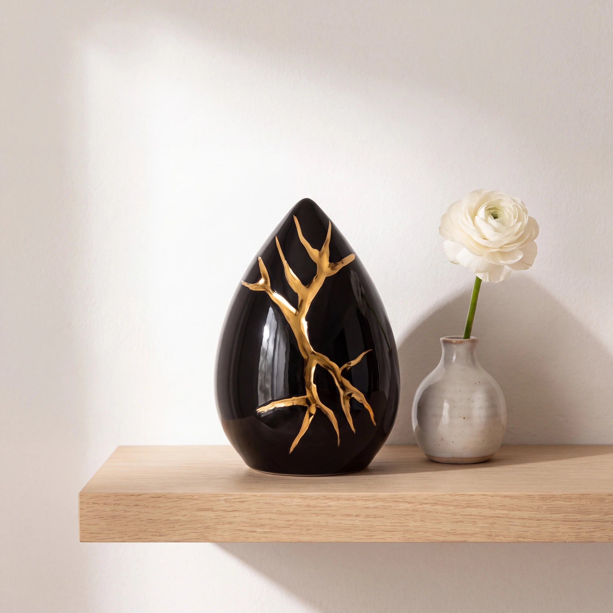 Kintsugi-Black-Keepsake-Urn-for-Ashes-with-Gold-Detailing-keepsake_bud_vase