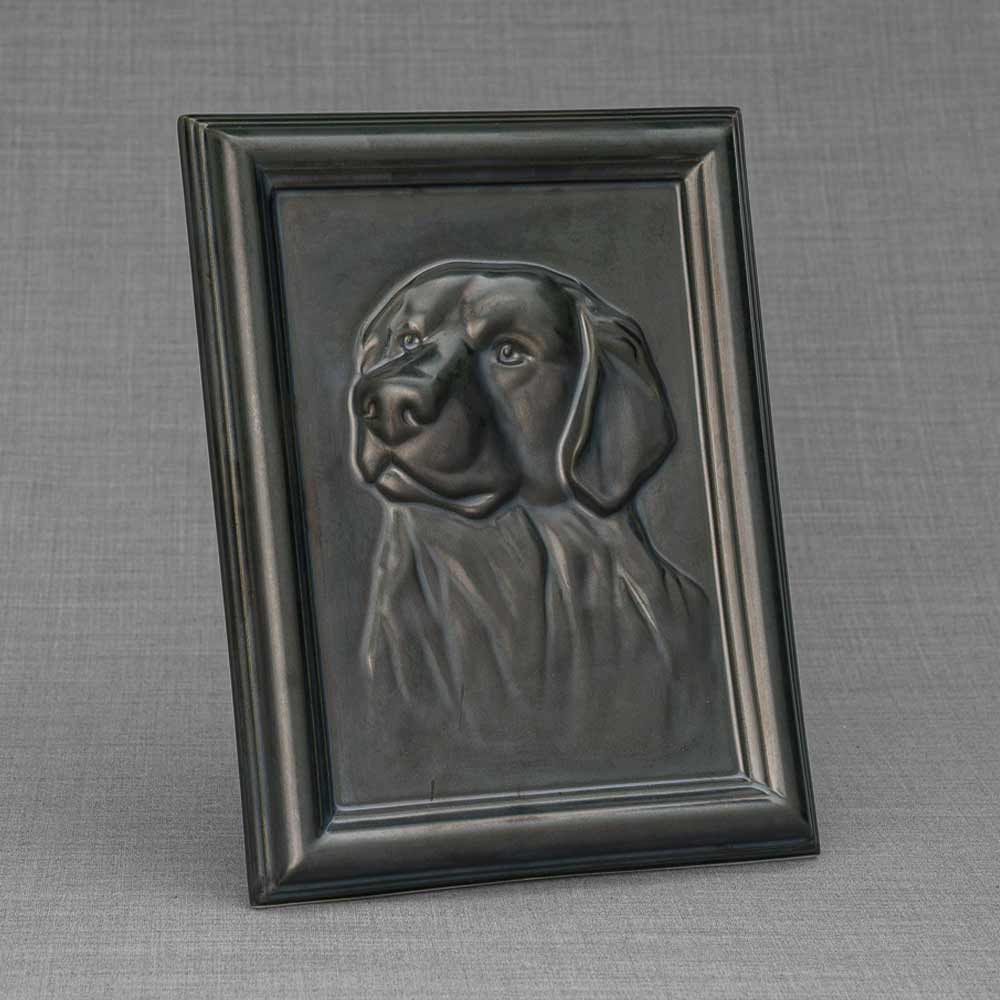 Labrador Pet Urn For Dogs Ashes Matte Black Right View