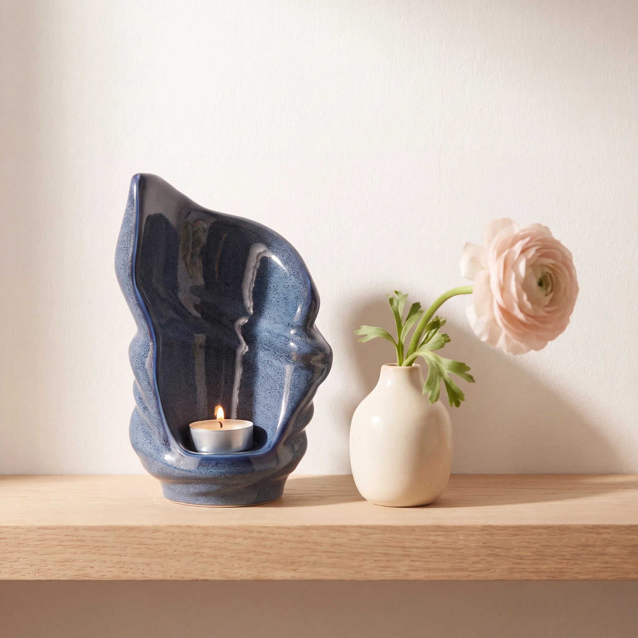 Light-Small-Urn-for-Ashes-in-Blue-keepsake_bud_vase
