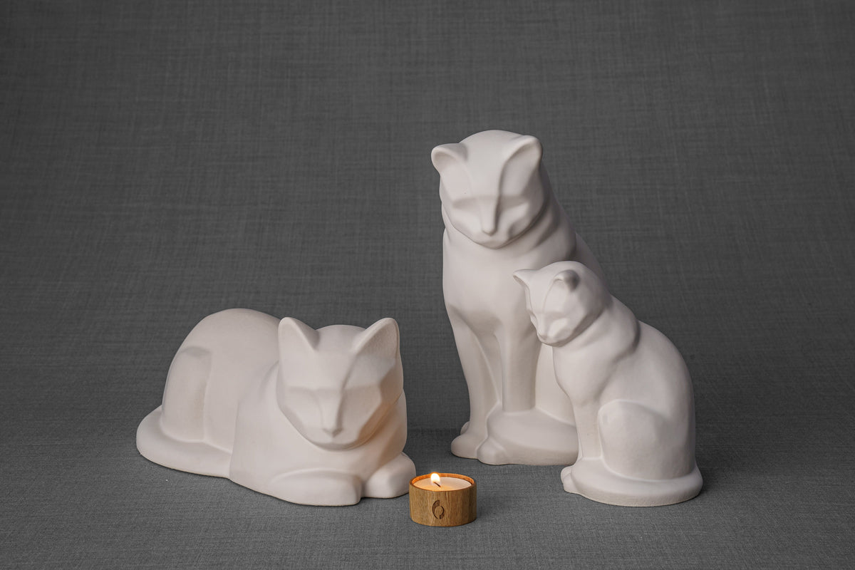 Lying-Cat-Urn-for-Ashes-in-Matte-White-05