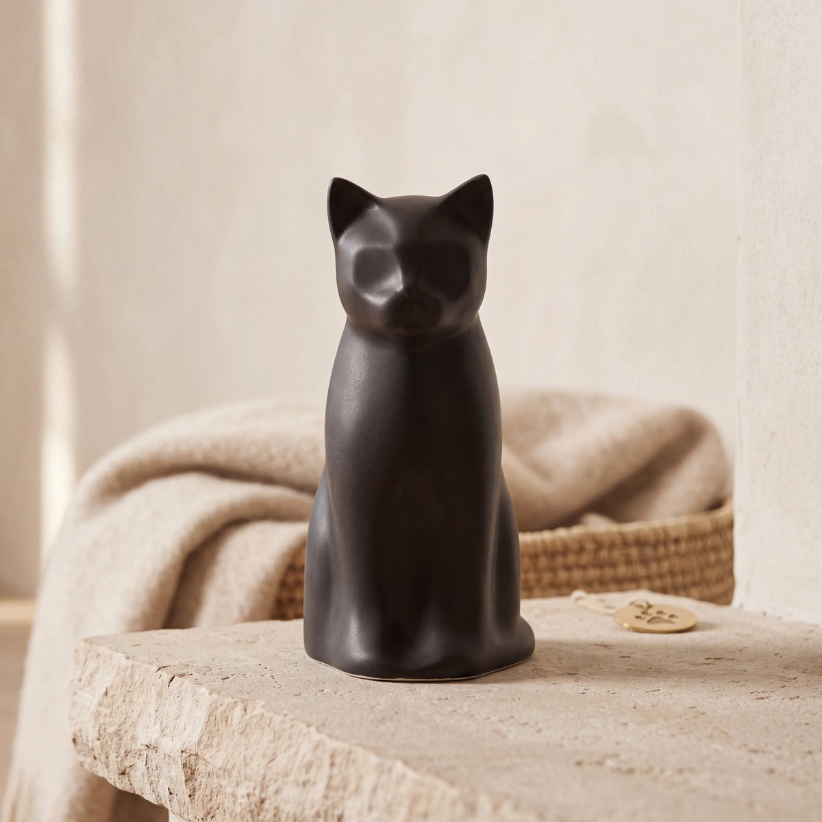 Meow-Cat-Pet-Urn-for-Ashes-in-Matte-Grey-pet_hearth_basket
