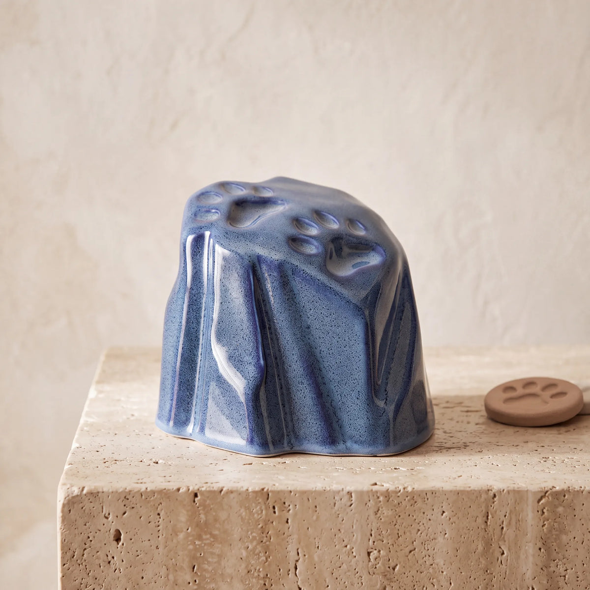 Paw-Prints-Pet-Urn-for-Ashes-in-Blue-pet_paw_token