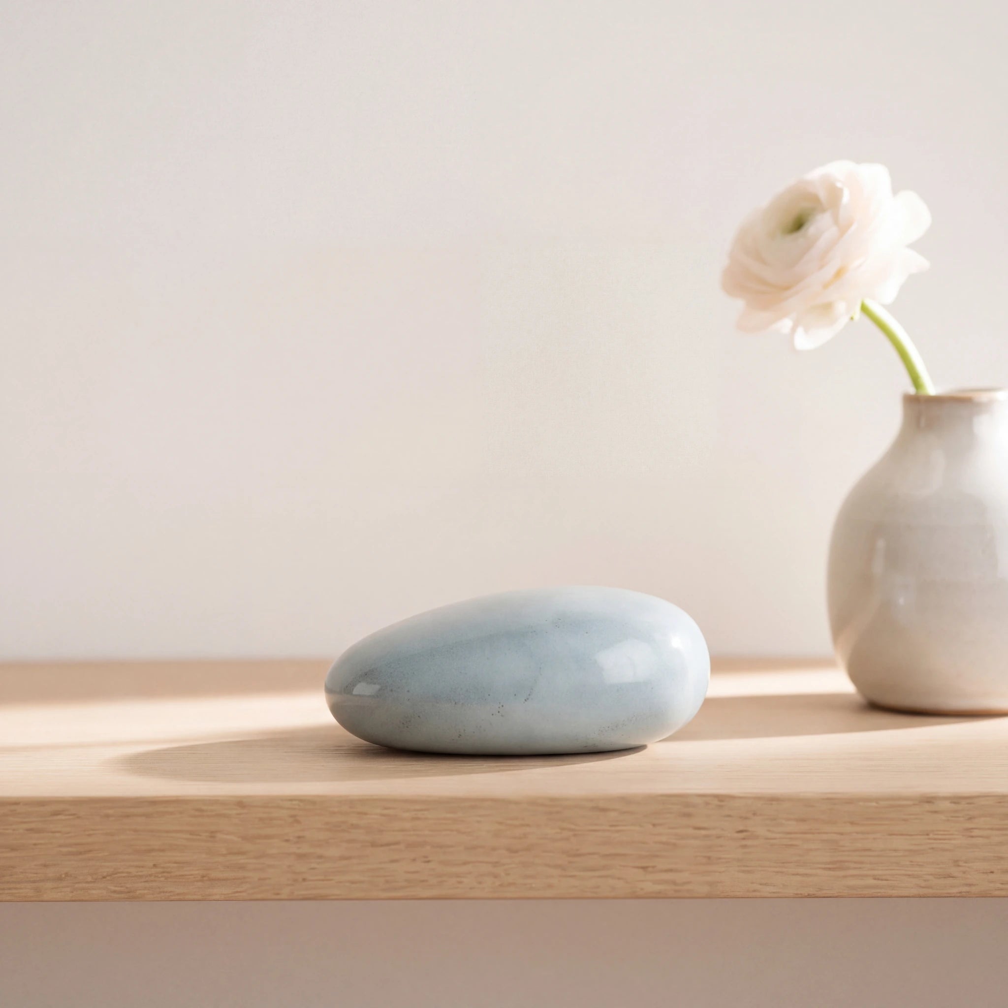 Pebbles-Small-Urn-for-Ashes-in-Light-Blue-keepsake_bud_vase