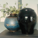 Pure Black Classic Adult Cremation Urn for Ashes