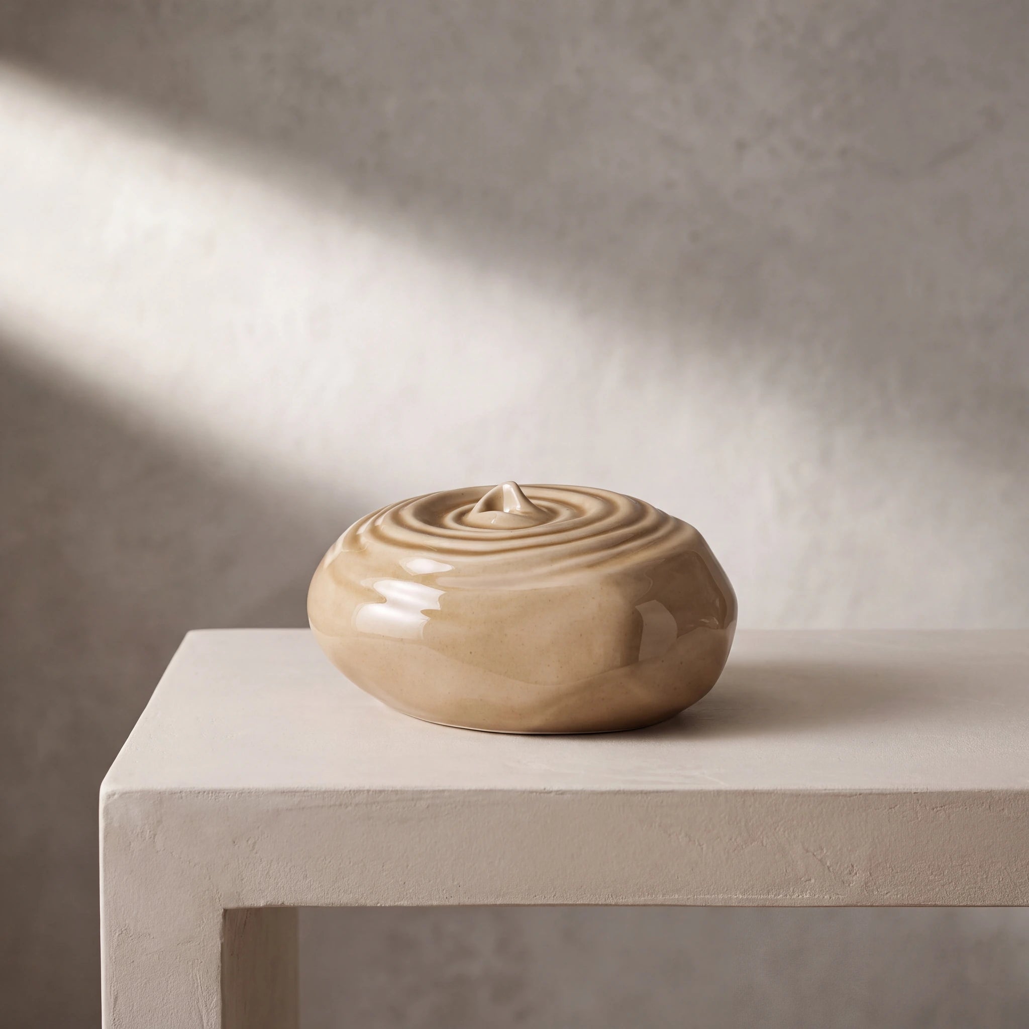 Ripples Adult Cremation Urn for Ashes in Beige