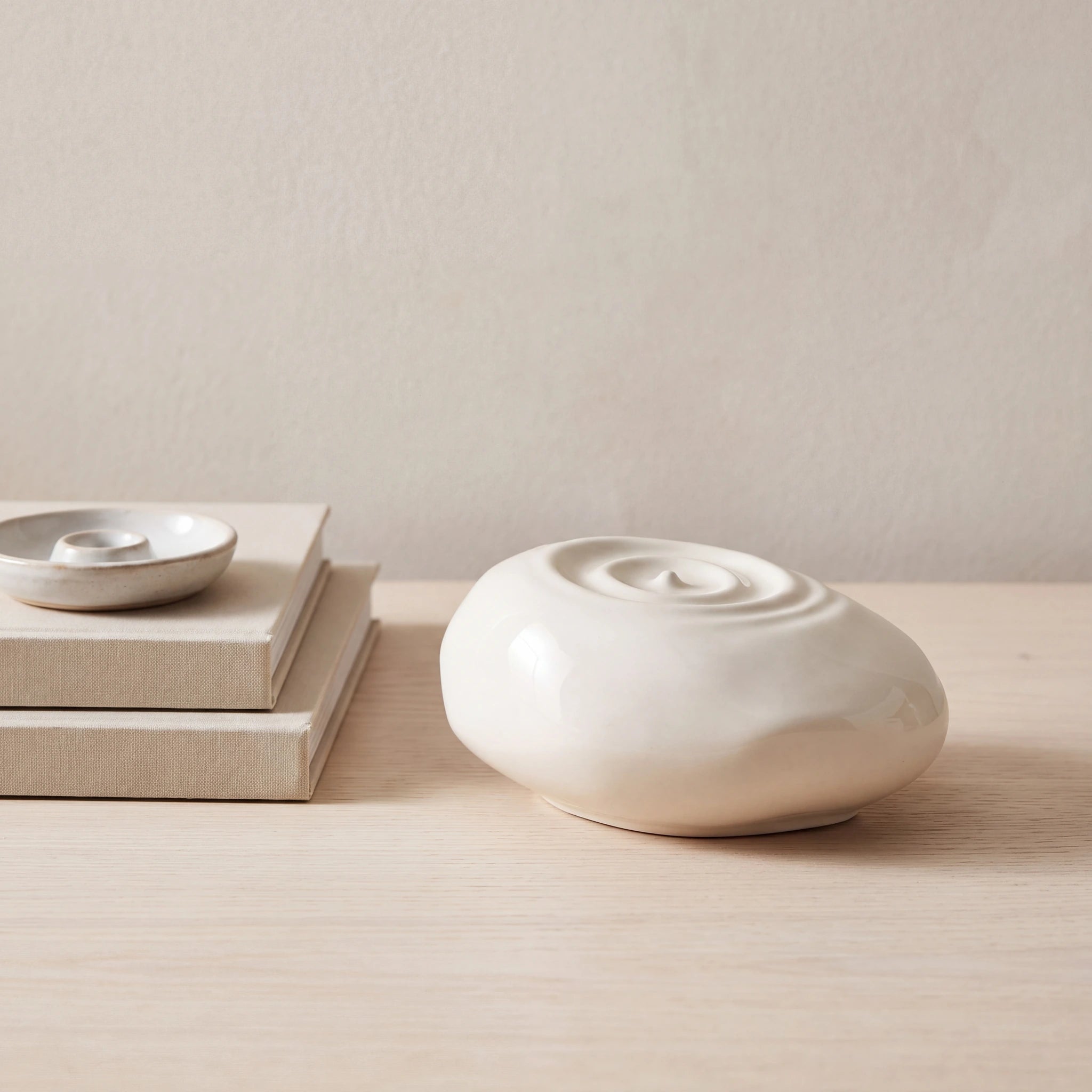 Ripples-Small-Urn-for-Ashes-in-Cream-keepsake_books_dish-Right-Angle