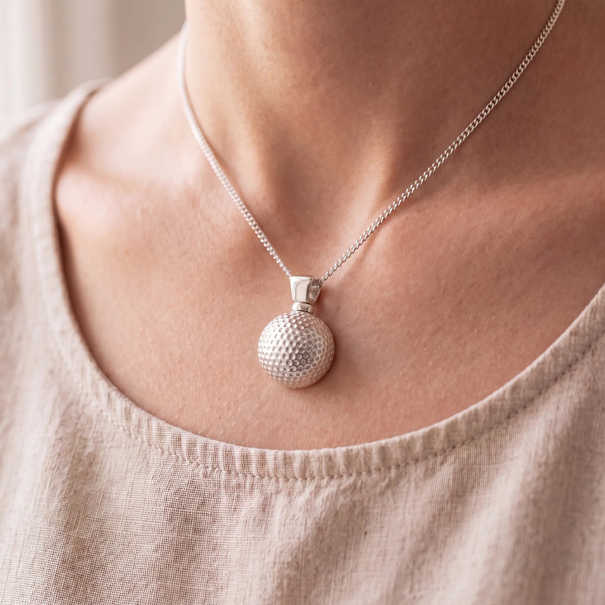 Self-fill-Golf-Ball-Memorial-Ashes-Pendant-Worn
