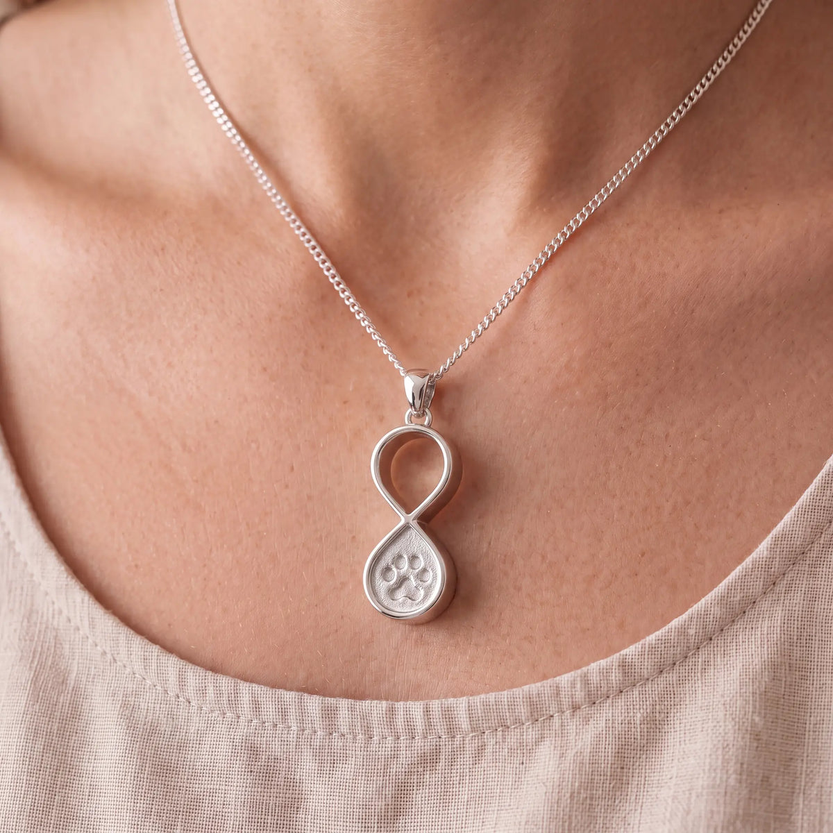 Self-fill-Infinity-Pawprint-Pet-Memorial-Ashes-Pendant-Worn