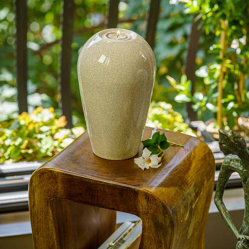 Serenity Adult Cremation Urn for Ashes in Crackle Glaze Outside Daylight