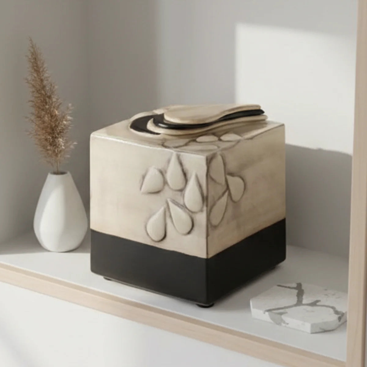 Teardrop Cube Adult Cremation Urn for Ashes