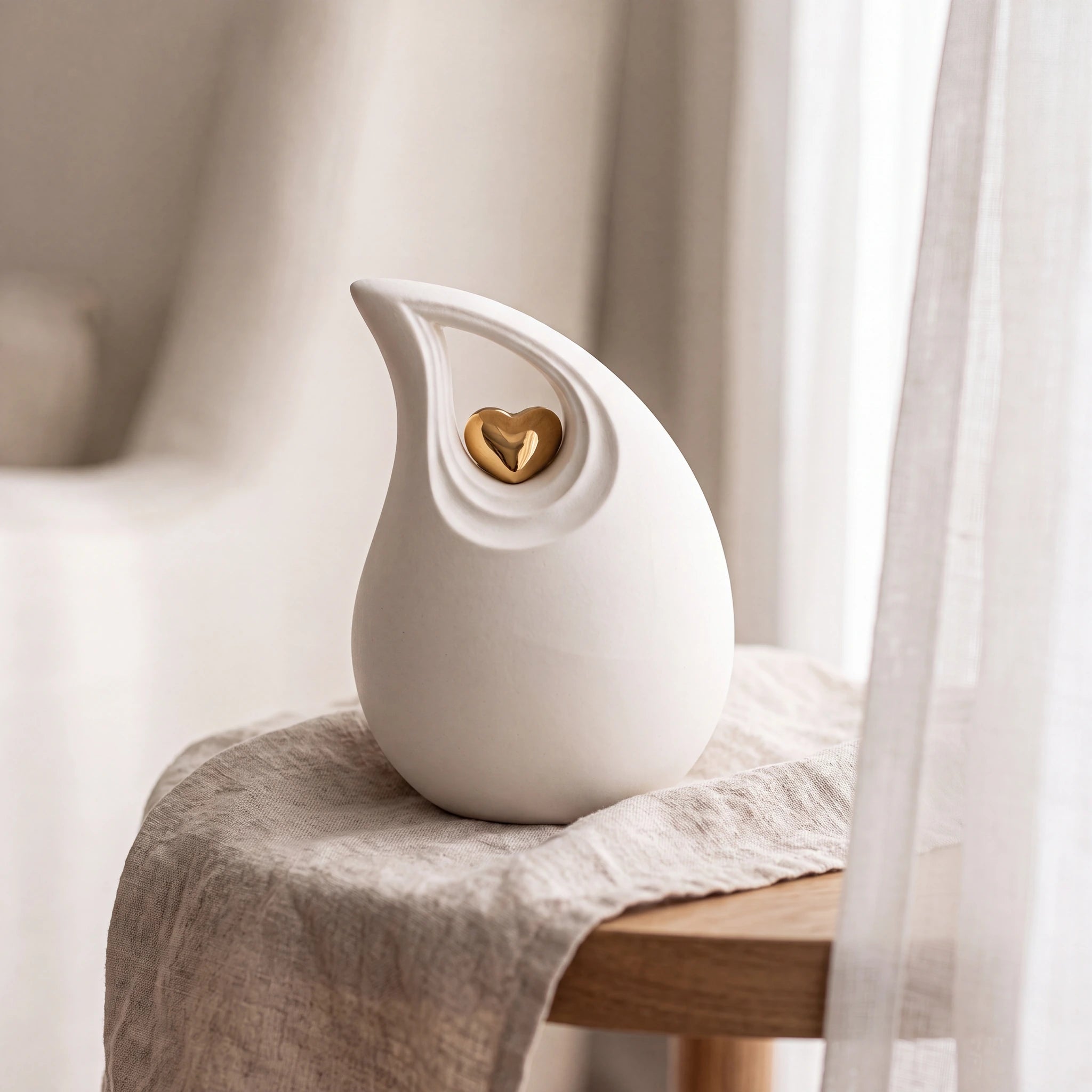 Teardrop Heart Cremation Urn for Ashes in White and Gold