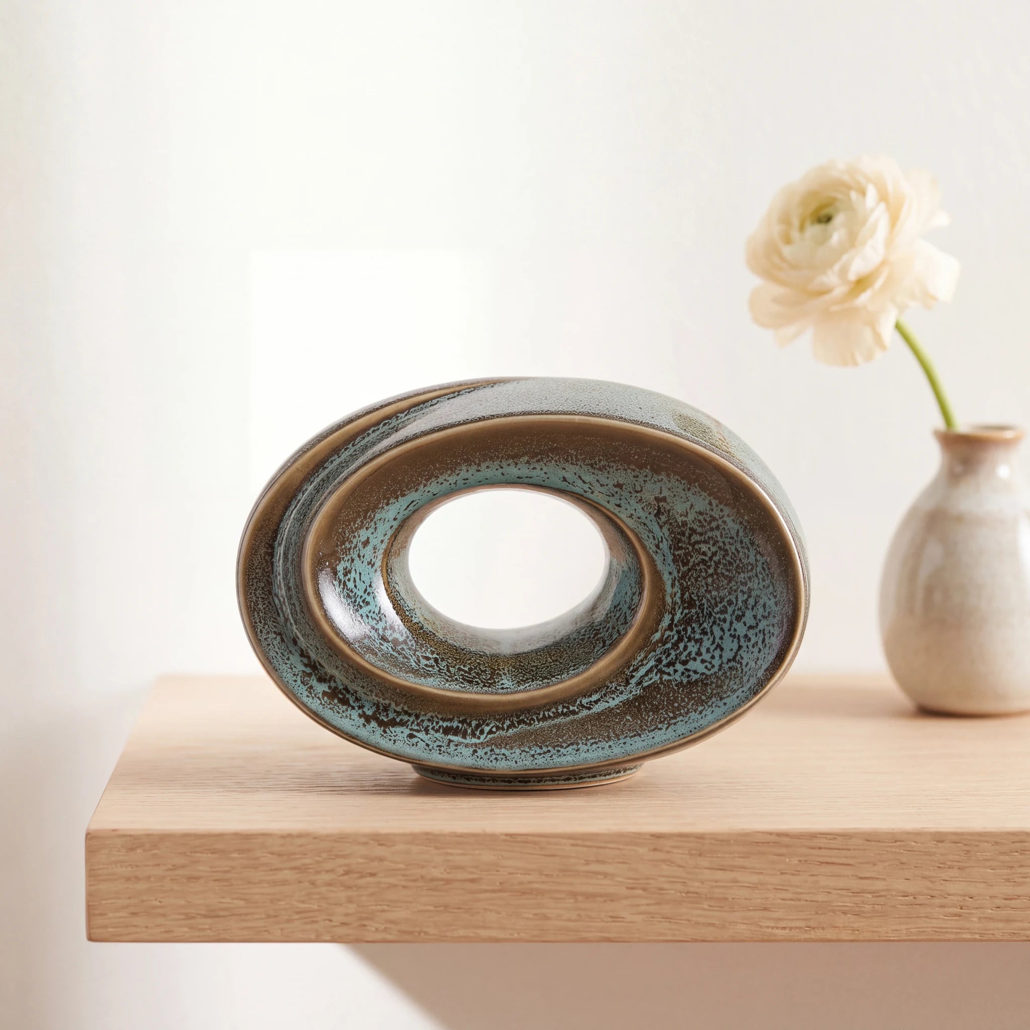 The-Passage-Small-Urn-for-Ashes-in-Oily-Green-keepsake_bud_vase