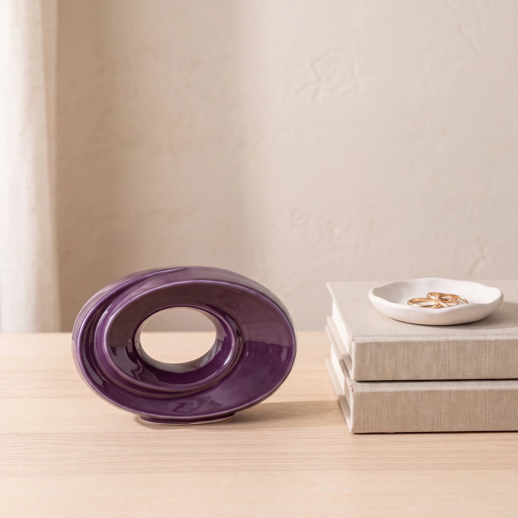 The-Passage-Small-Urn-for-Ashes-in-Purple-keepsake_books_dish-Left-Angle