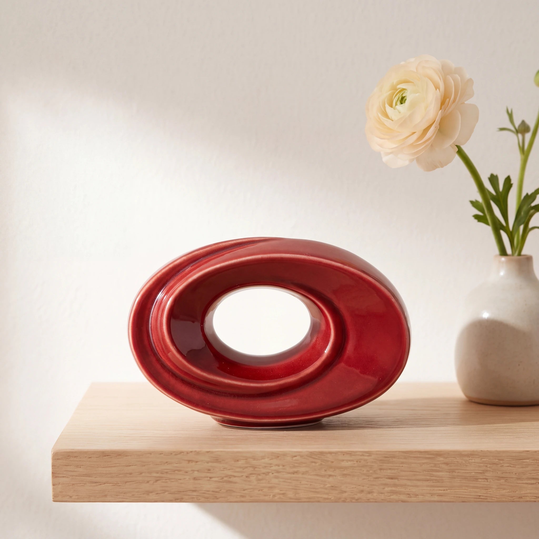 The-Passage-Small-Urn-for-Ashes-in-Red-keepsake_bud_vase