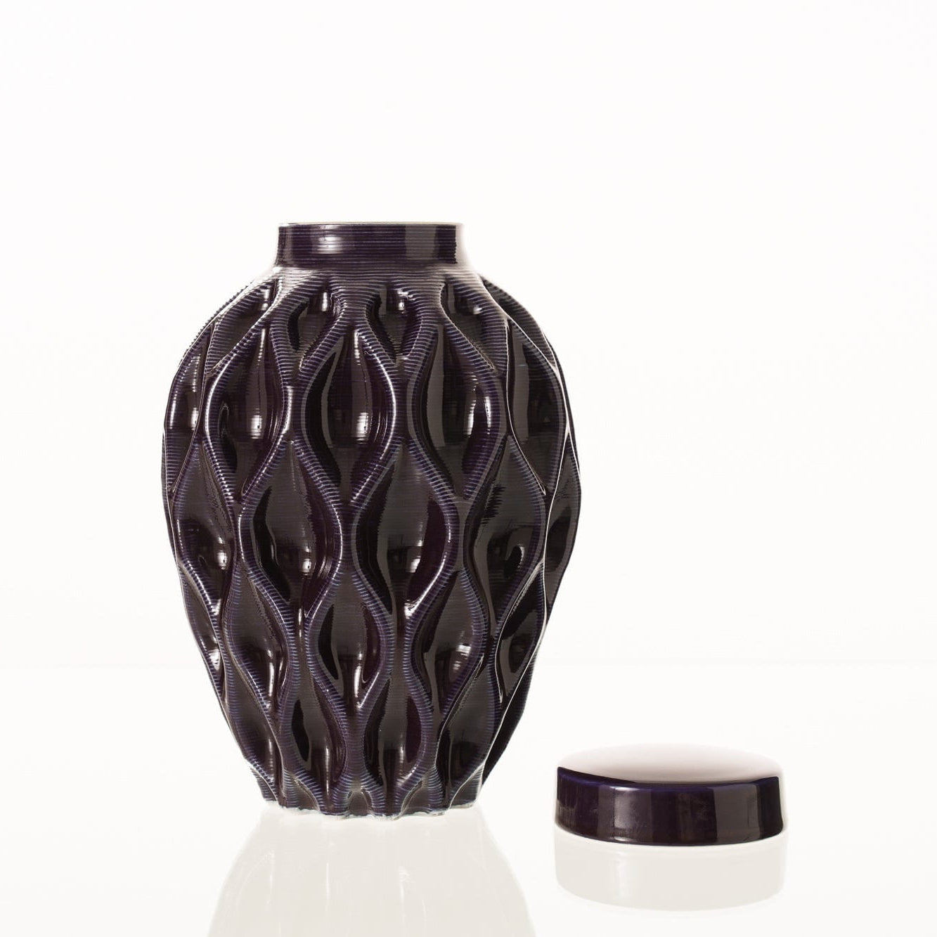 Echo Adult Cremation Urn for Ashes in Violet