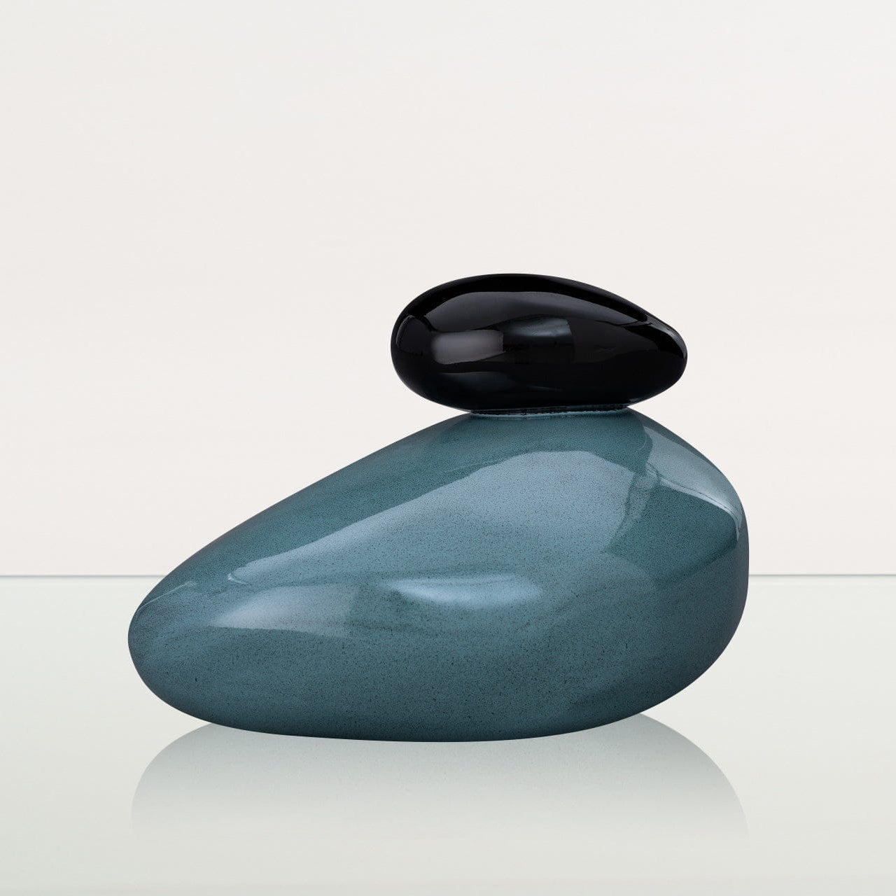 Pebbles Adult Cremation Urn for Ashes in Oxide Green