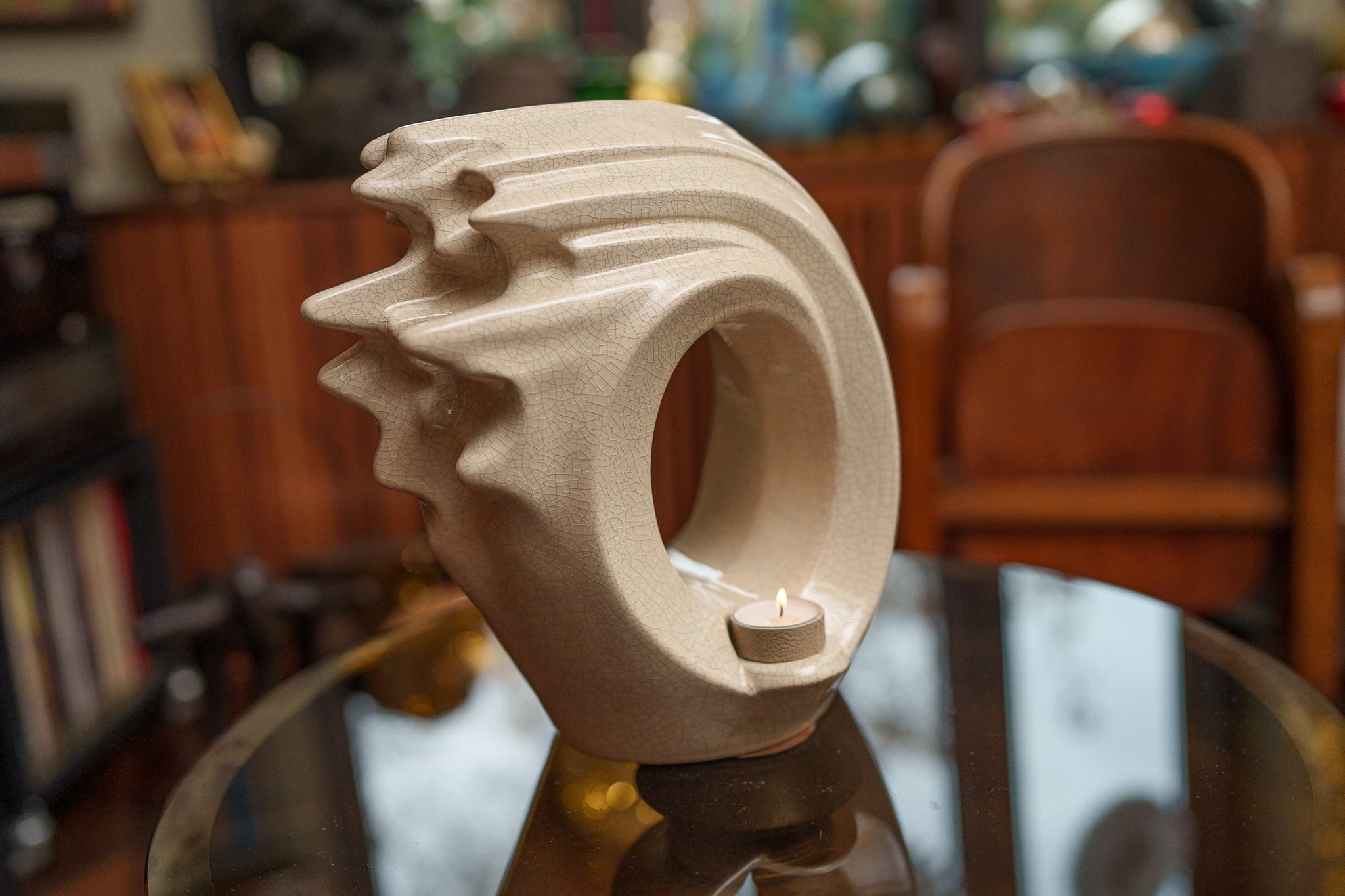 Zephyr Adult Cremation Urn for Ashes in Crackle Glaze