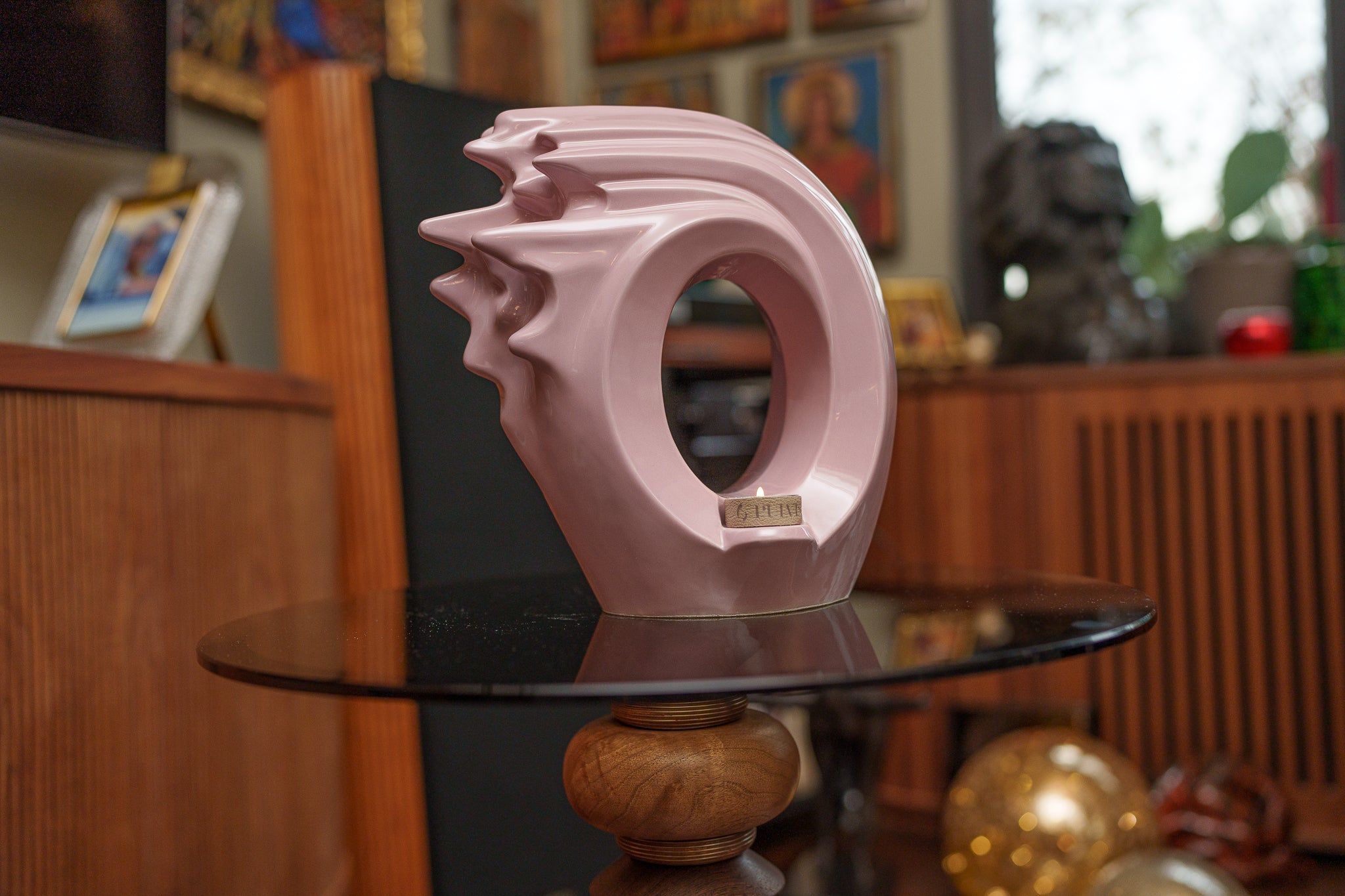 Zephyr Adult Cremation Urn for Ashes in Pink
