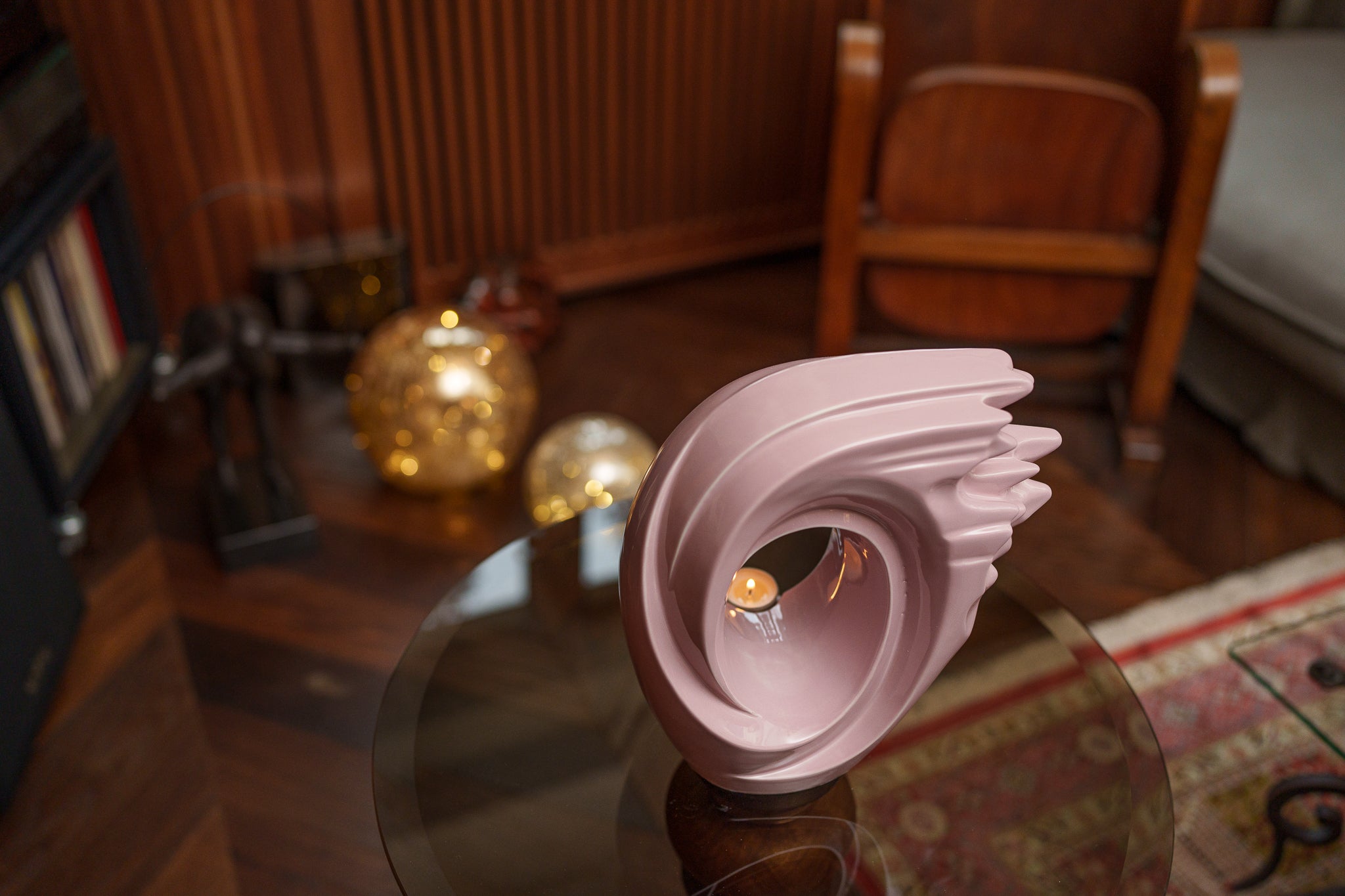 Zephyr Adult Cremation Urn for Ashes in Pink