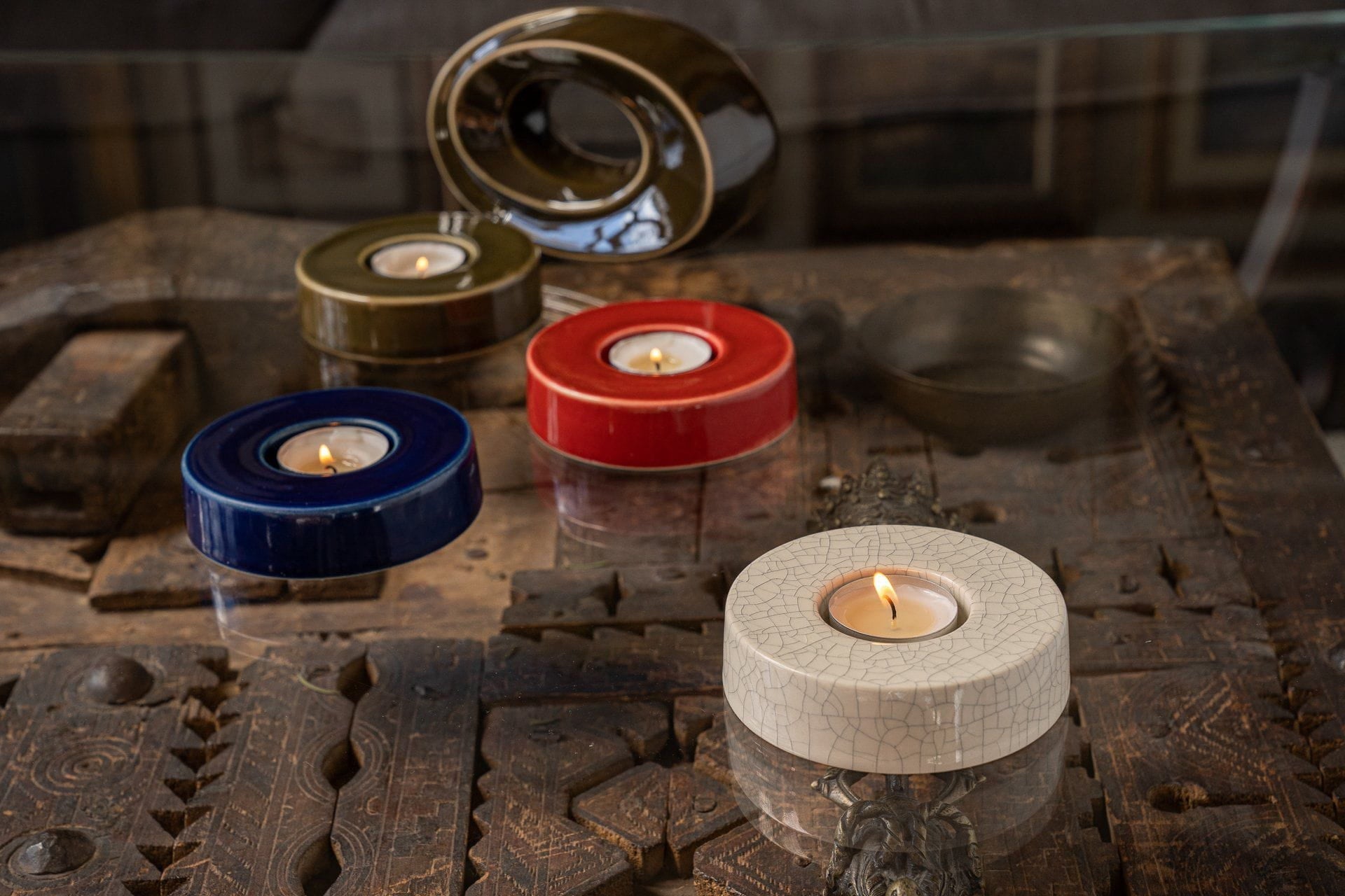 Caleo Candle Holder for Cremation Urns in Light Sand