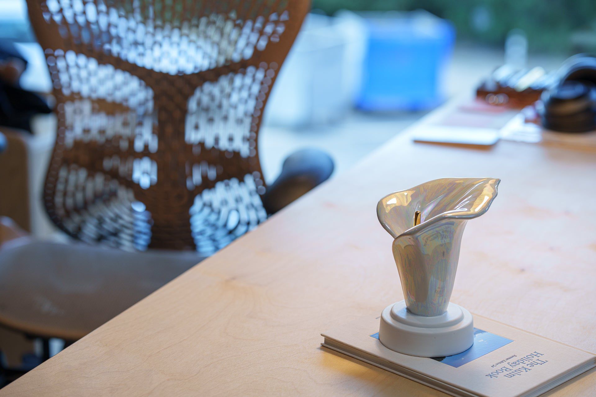Calla Lily Keepsake Urn for Ashes in Pearlescent White