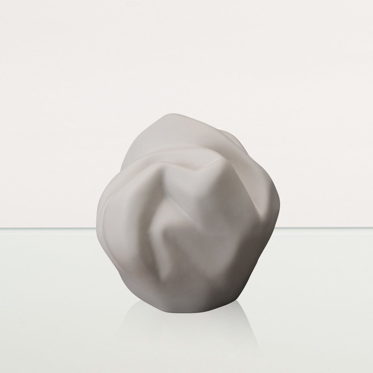 Precious Small Urn for Ashes in Matte White