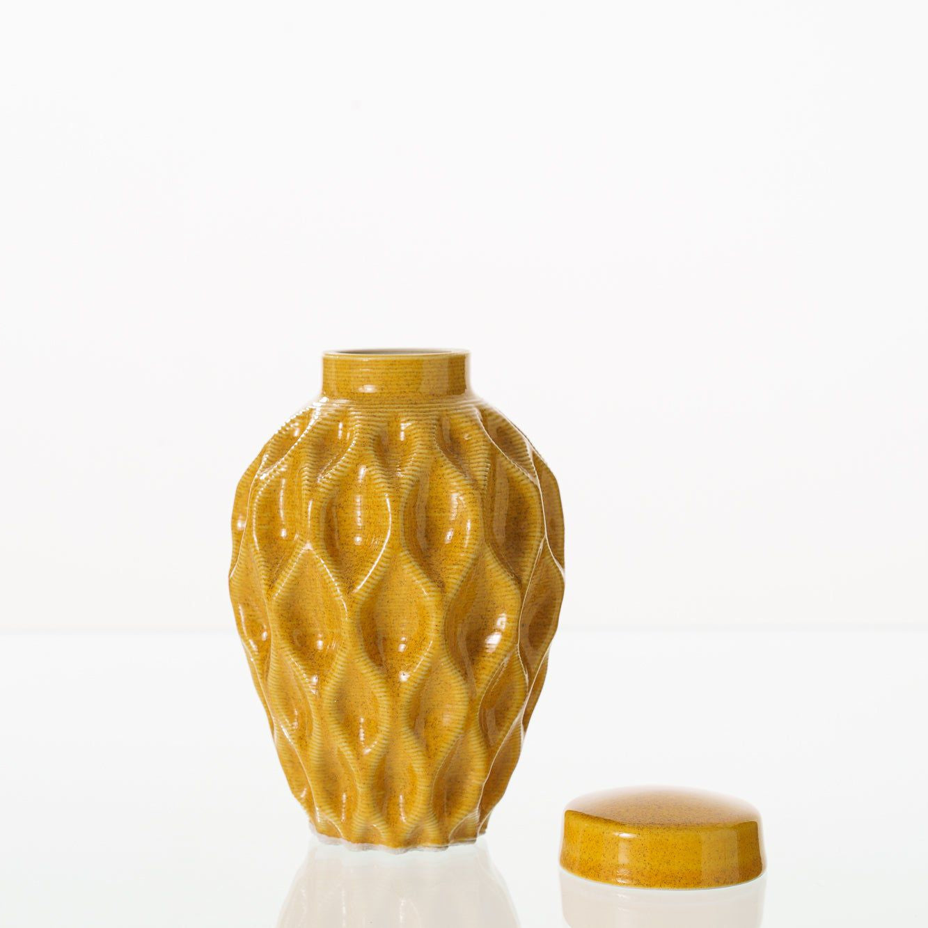 Echo Keepsake Urn for Ashes in Amber Yellow