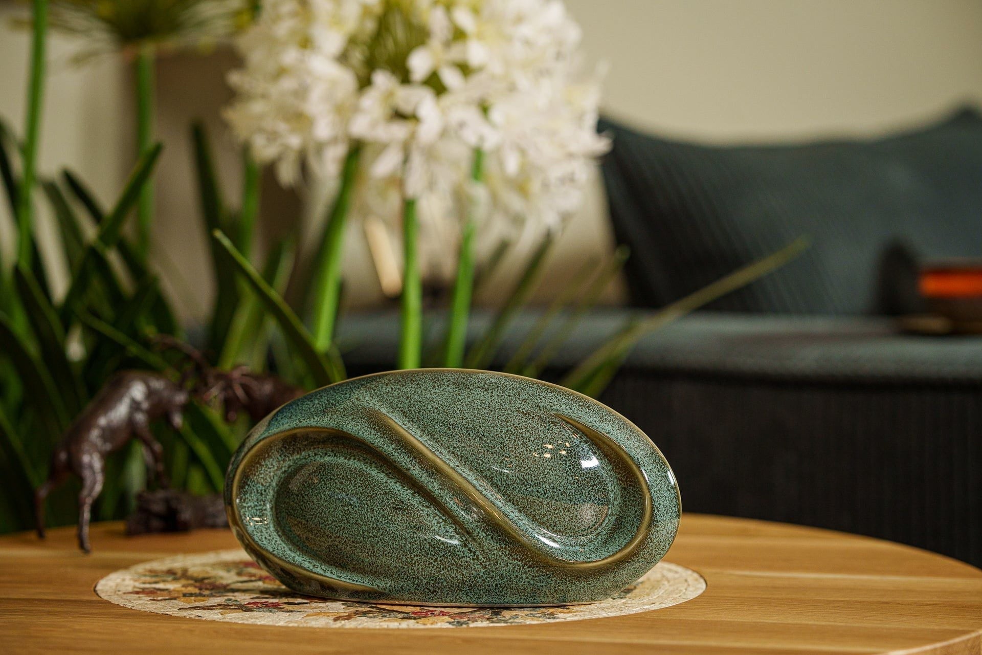 Infinity Small Urn for Ashes in Oily Green
