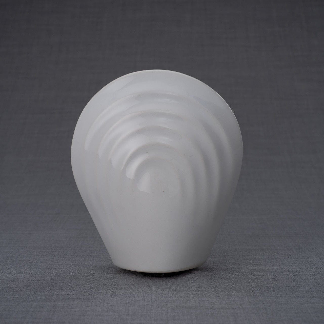 Guardian Angel Small Urn for Ashes in Beige Grey