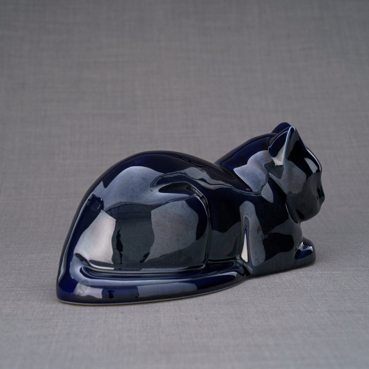 Lying Cat Urn for Ashes in Metallic Blue