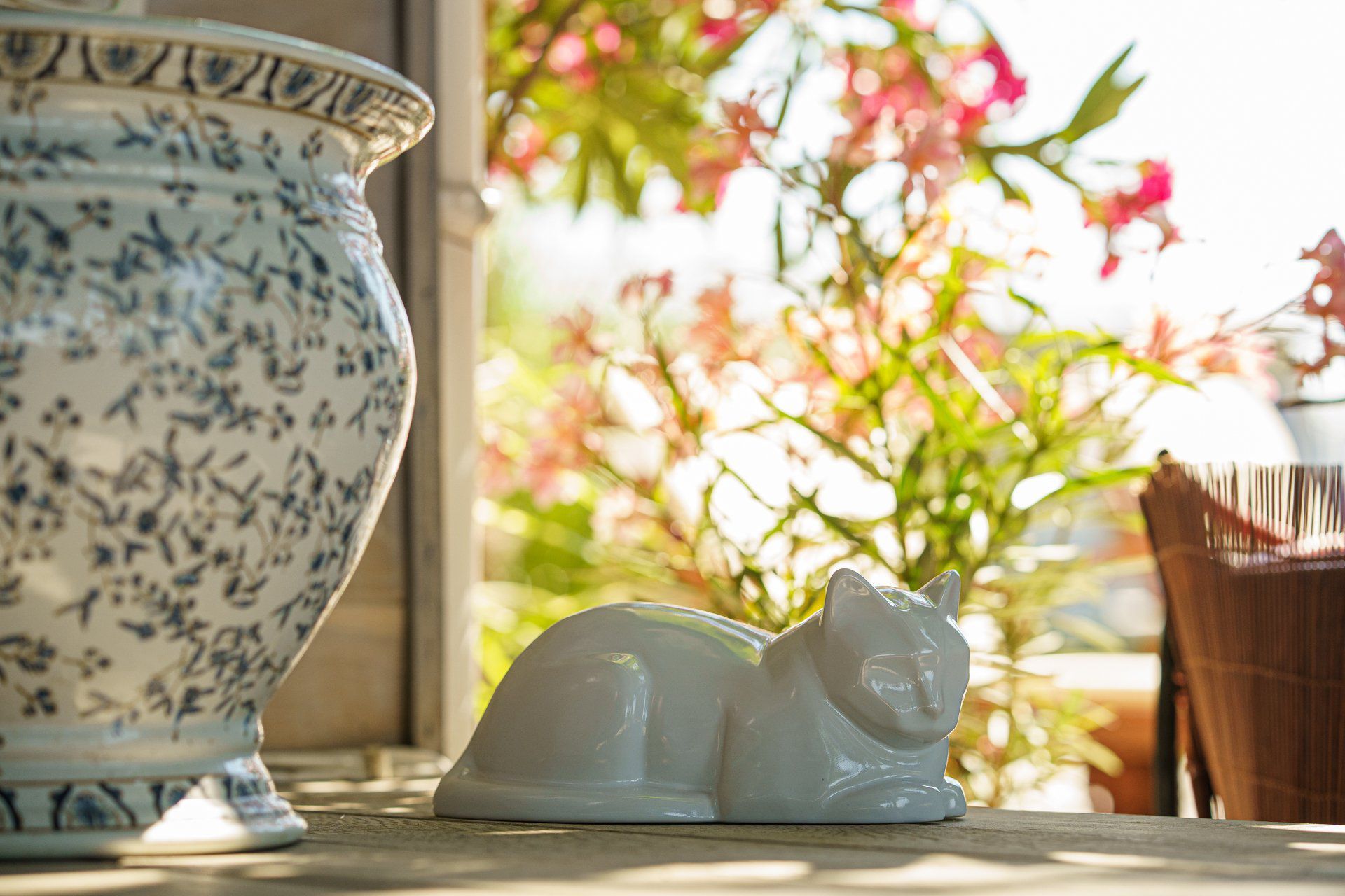 Cat Pet Urn for Ashes in Pearlescent White