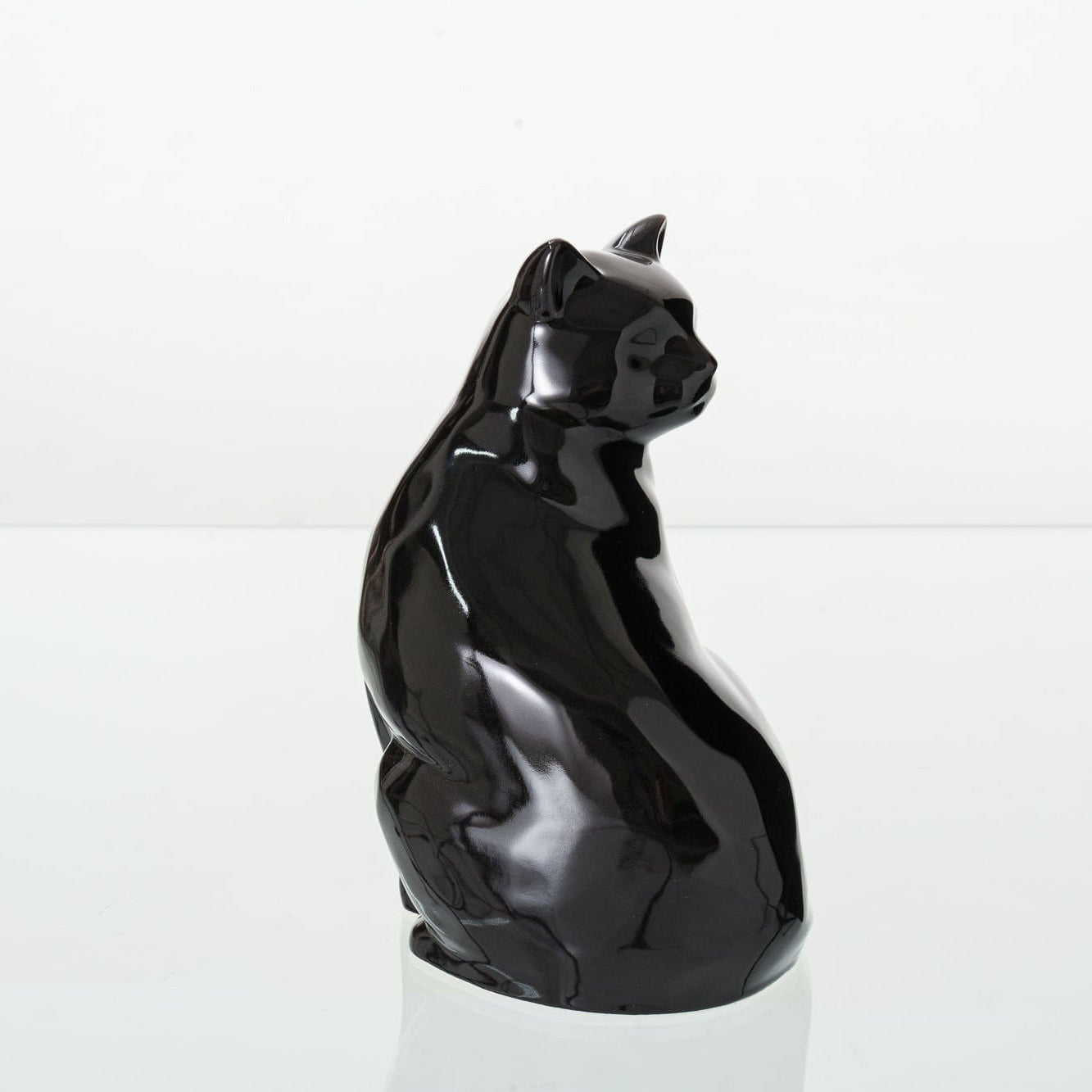 Felix Cat Urn for Ashes in Glossy Black