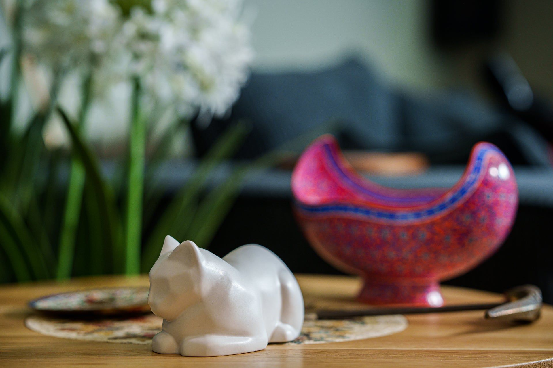 Lying Cat Mini Urn for Ashes in Matte White
