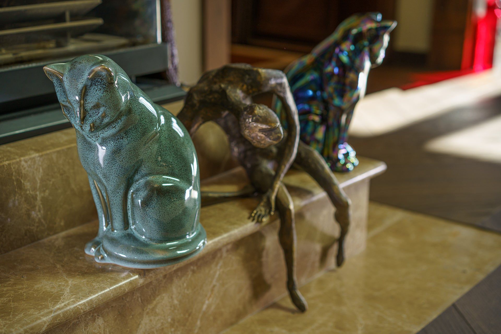 Sitting Cat Pet Urn for Ashes in Blue Melange