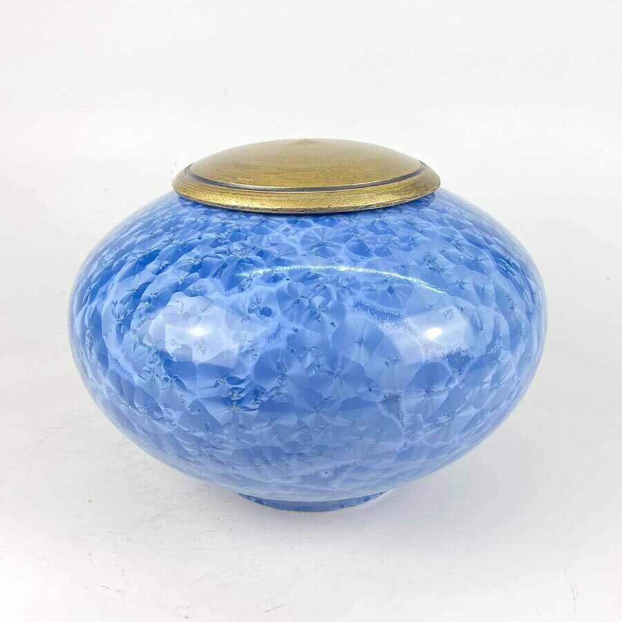 Front view of Aether Cremation Urn