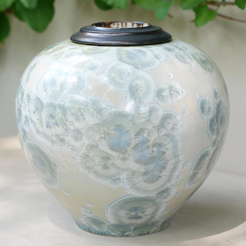 Berly Cremation Urn for Ashes Front View