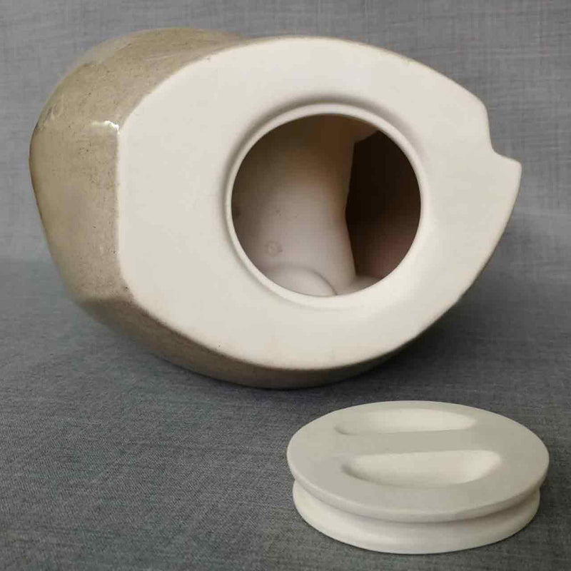 Bottom of Adult Urn