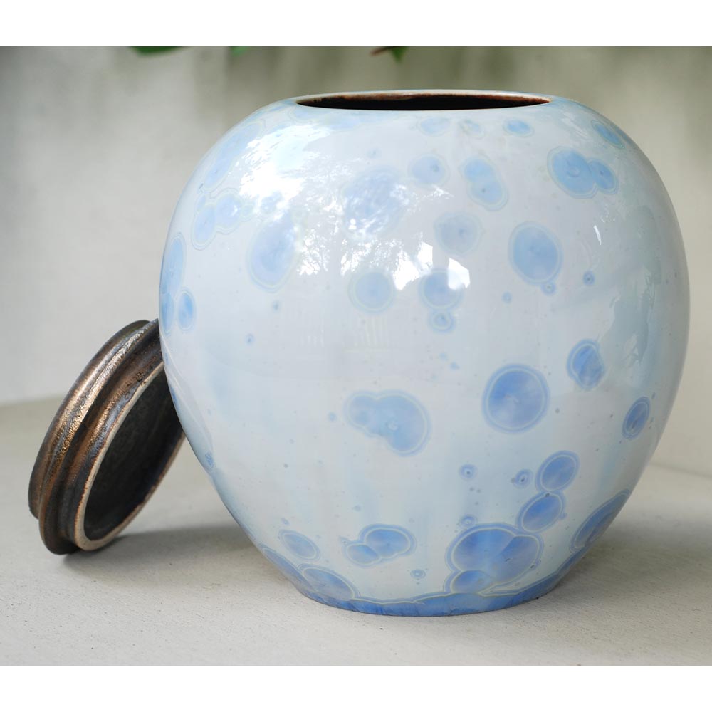 Chalcedony Cremation Urn for Ashes - Adult Lid Off Front View
