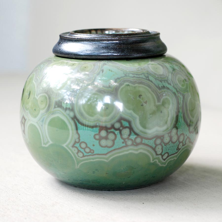 Ekanite Cremation Urn for Pets Ashes Front View