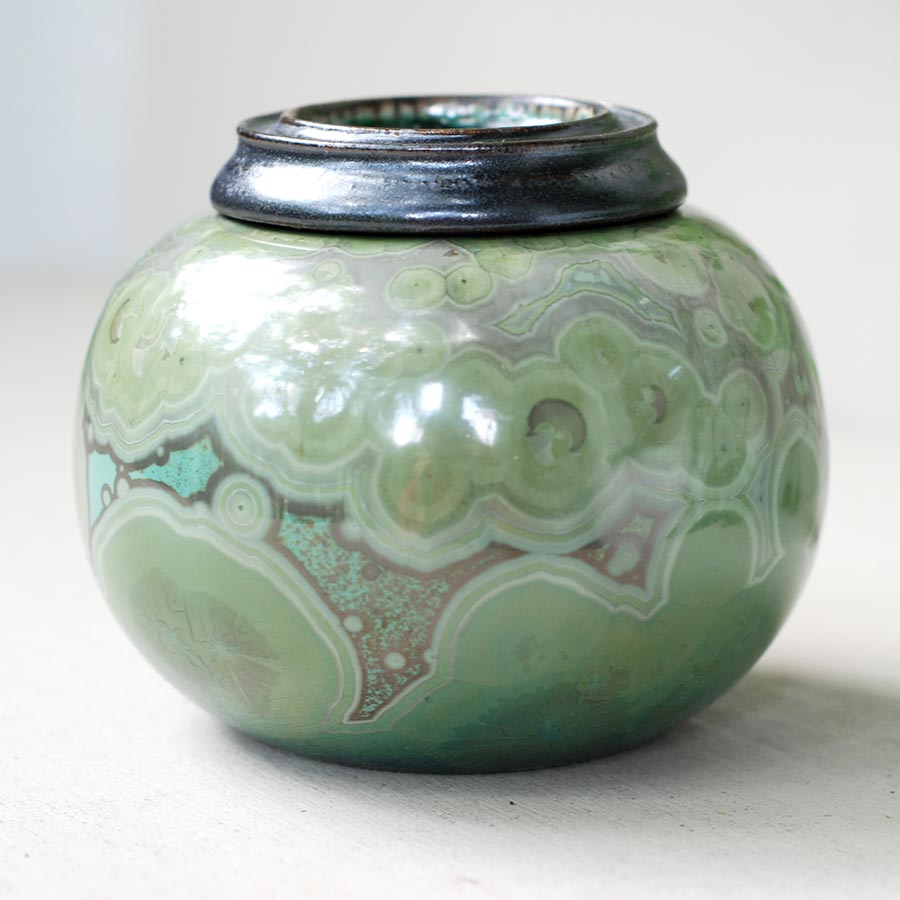 Ekanite Cremation Urn for Pets Ashes Left View