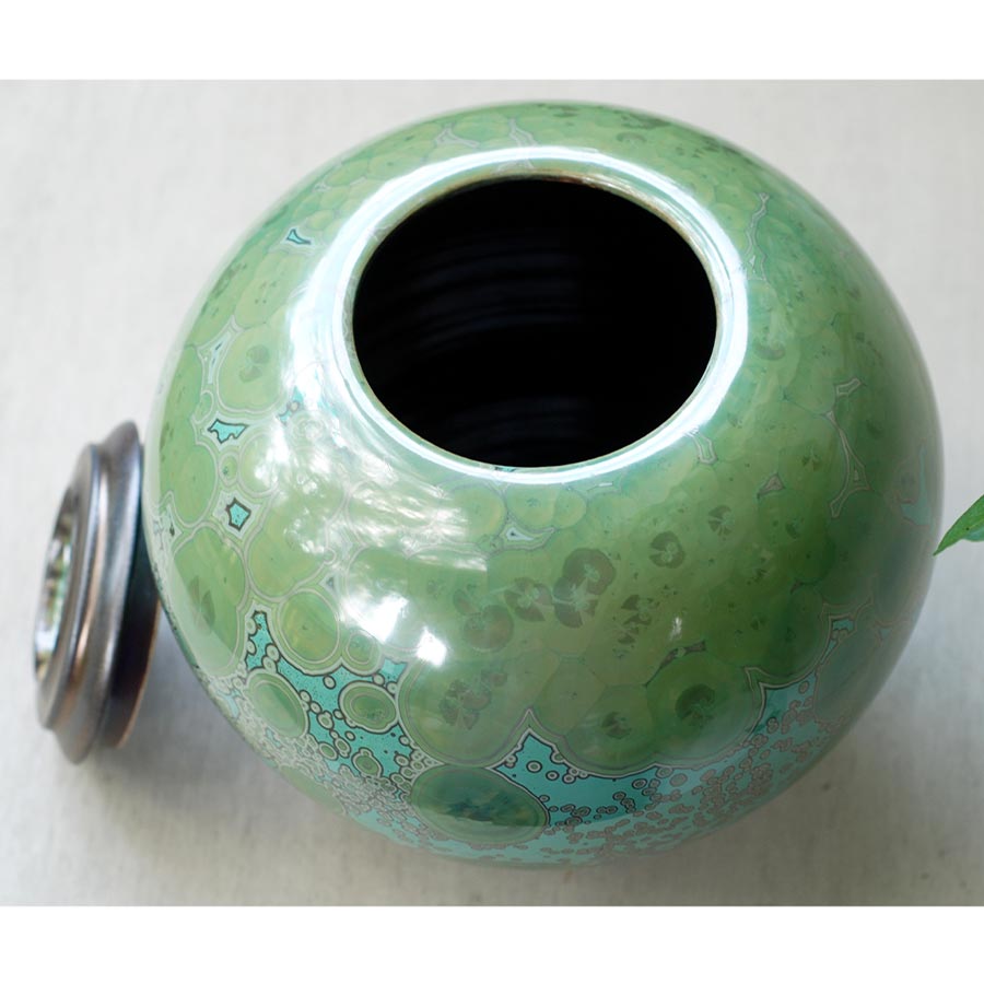 Emerald Cremation Urn for Ashes Lid Off Top View